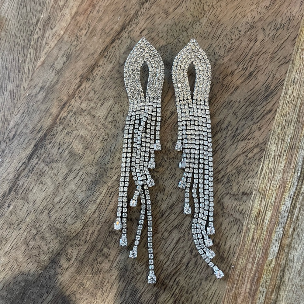 Elegant Silver Dangle Earrings